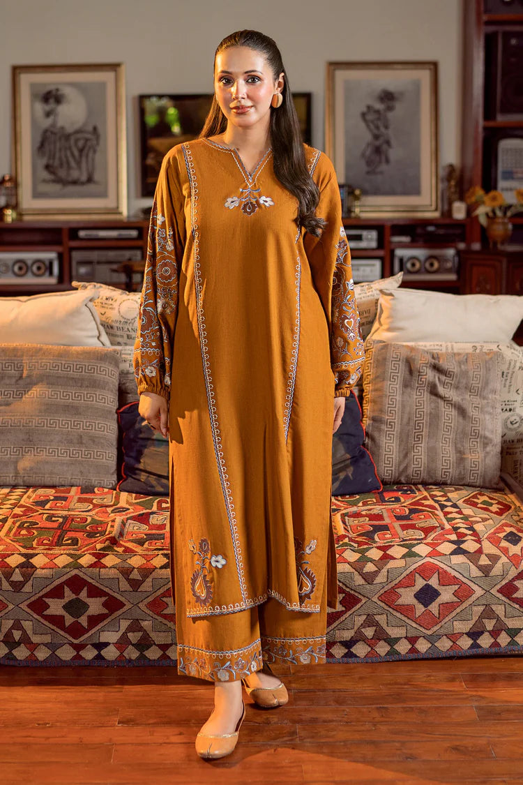 URGE-2PC DHANAK EMBROIDERED SHIRT AND EMBROIDRED SLEEVES