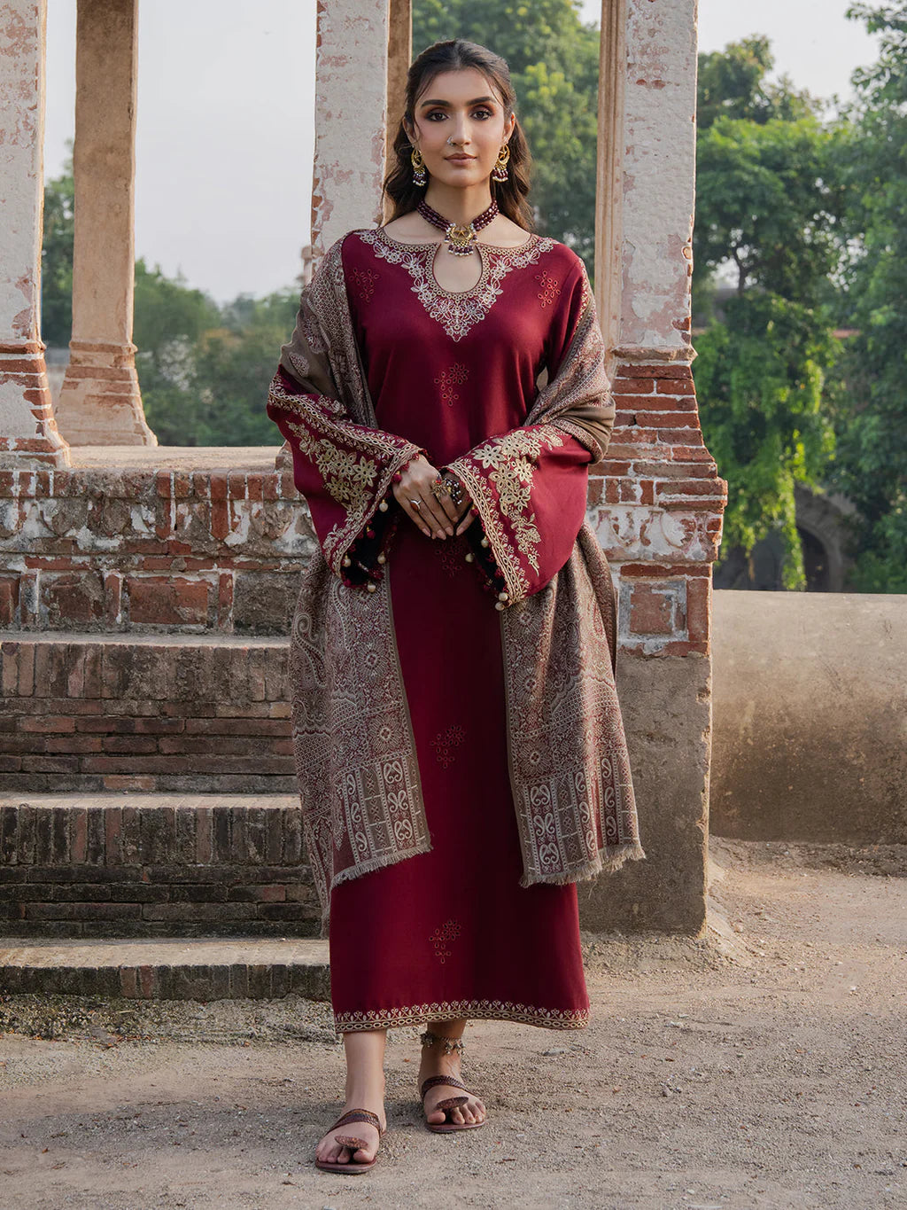 IZEL-3PC DHANAK EMBROIDERED SHIRT WITH COURTRAI PRINTED SHAWL & TROUSER | KF-4363