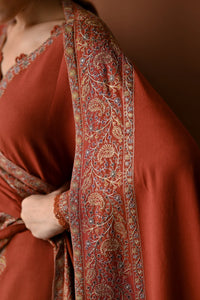 BATIK - 3PC LAWN EMBROIDERED SHIRT WITH LAWN EMBROIDERED DUPATTA AND TROUSER | KF-4684