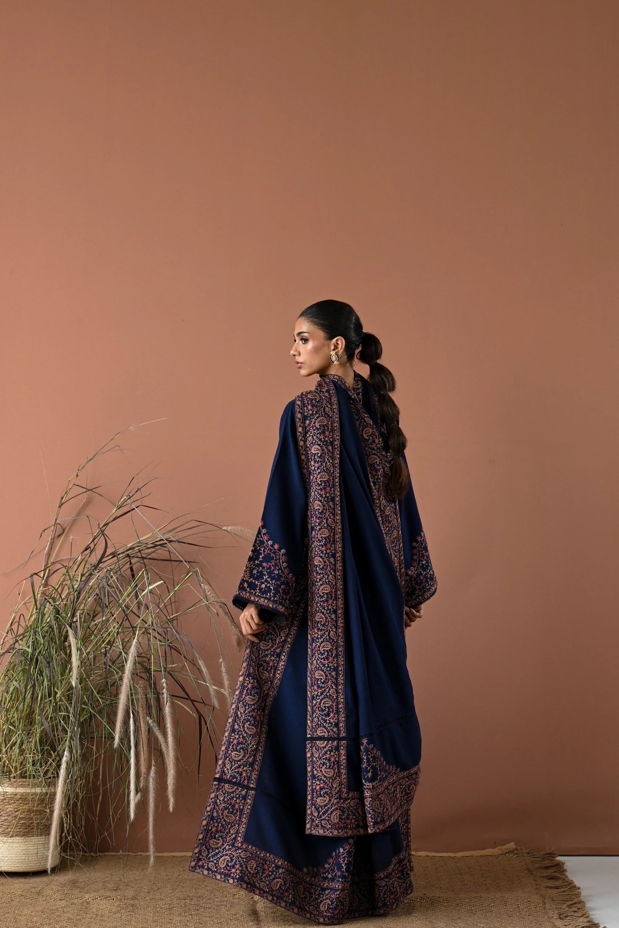 BATIK - 3PC LAWN EMBROIDERED SHIRT WITH LAWN EMBROIDERED DUPATTA AND TROUSER | KF-4681