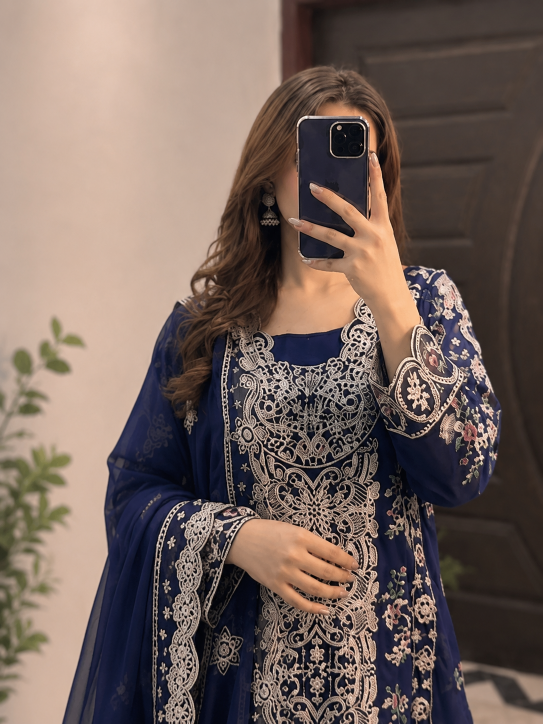 ELAAF-3PC LAWN SEQUIN EMBROIDERED SHIRT WITH BAMBER PURE EMB DUPATTA AND PLAIN TROUSER | KF-111