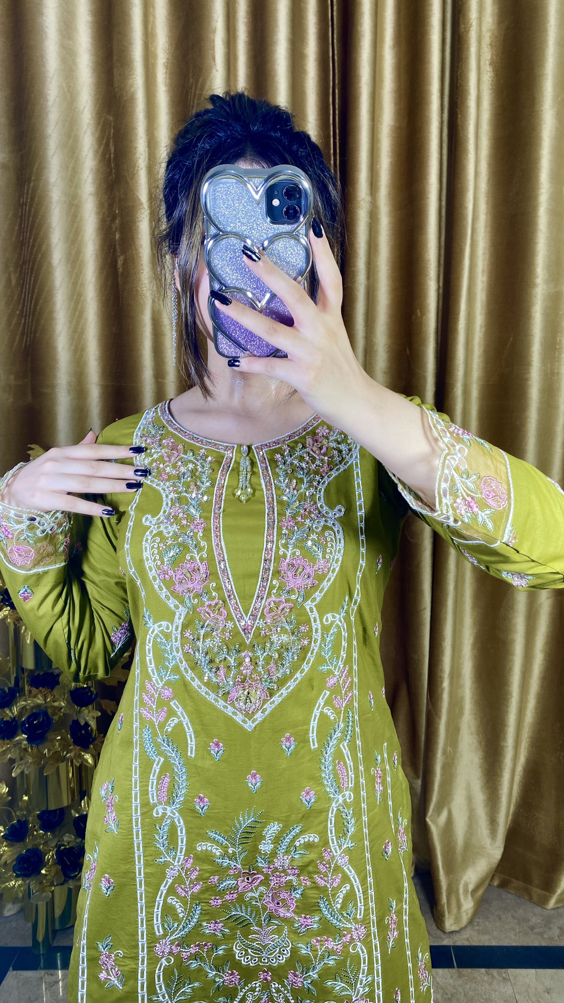 ELAAF-3PC LAWN SEQUIN EMBROIDERED SHIRT WITH BAMBER PURE EMB DUPATTA AND PLAIN TROUSER | KF-134