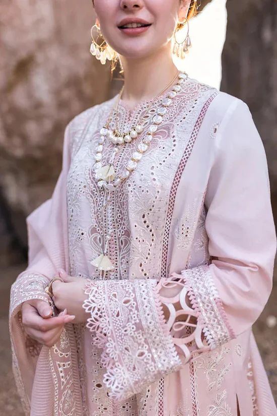 QALAMQAR-3PC LAWN LASERCUTWORK EMBROIDERED SHIRT WITH KHAADI NET EMBROIDERED DUPATTA AND TROUSER | KF-4726