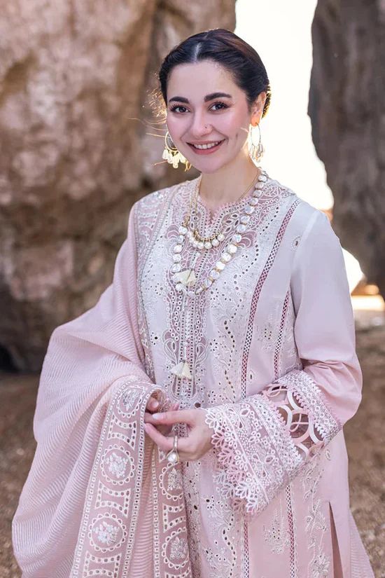 QALAMQAR-3PC LAWN LASERCUTWORK EMBROIDERED SHIRT WITH KHAADI NET EMBROIDERED DUPATTA AND TROUSER | KF-4726
